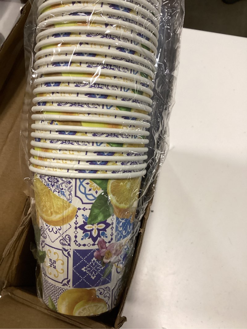 Condition photo showing New/Like New for hsei 250 pcs capri lemon plates and napkins party decorations disposable tableware sets festival birthday party supplies serves 50 guests dinnerware bridal shower party favors