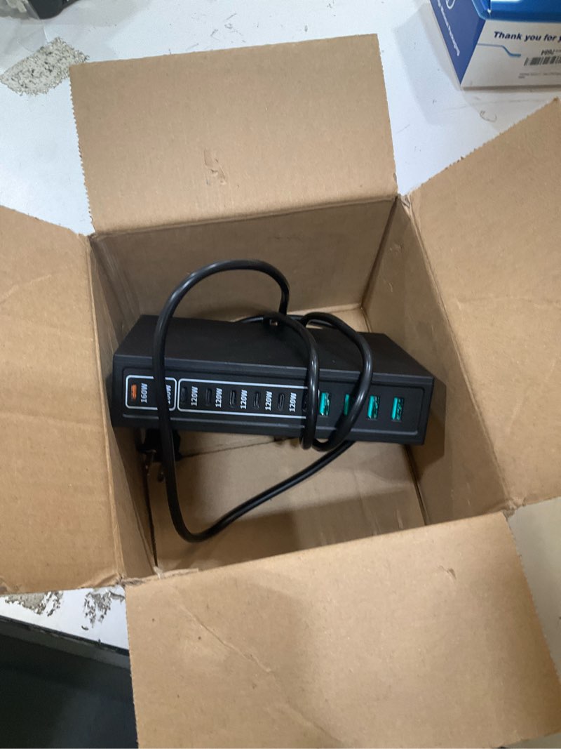 Condition photo showing Good Condition for 1200w usb c charger block.fast macbook pro charger charging station 12 port 140w pd pps avs hub for all iphone 17 pro max/17 air/16 se/samsung galaxy 25/ macbook pro/air/ipad pro/240w cable black