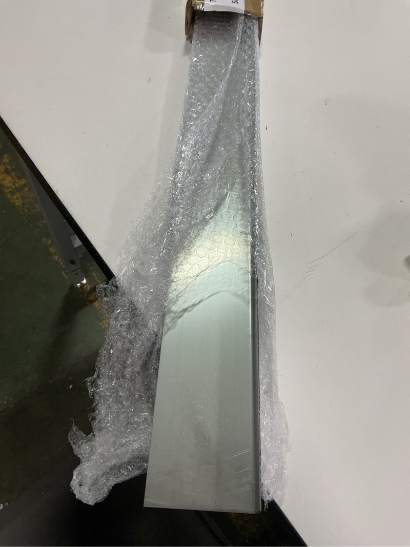 Condition photo showing Good Condition for Blulu Universal Stove Gap Cover - 304 Stainless Steel Stove Gap Filler Slide-in Range Trim for Microwave Oven Cooktop Kitchen Decor, 36'' x 3'' x 1''