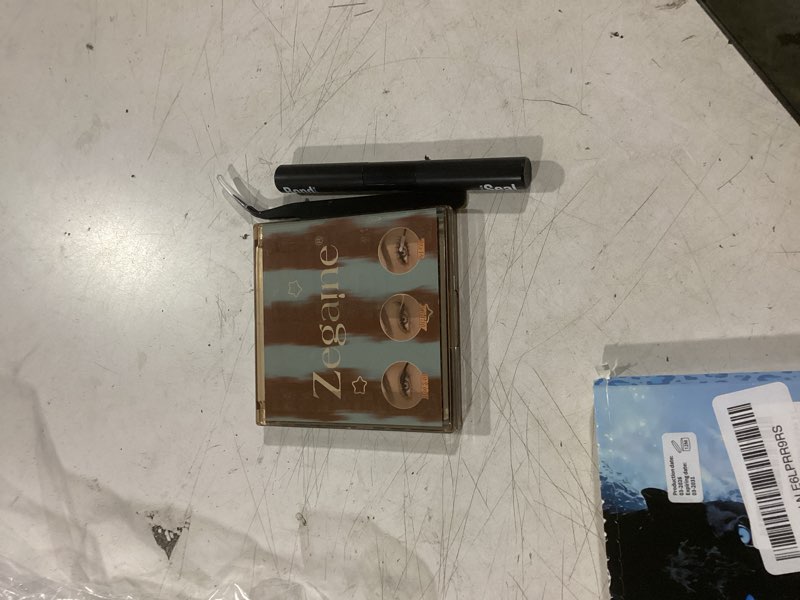 Condition photo showing Good Condition for zegaine brown lash clusters kit dark brown lashes with spikes bottom eyelash clusters manga brown cluster lashes kit with lash bond&seal, lash tweezers anime cluster eyelash extensions 12-18mm 264pcs d- manga kit