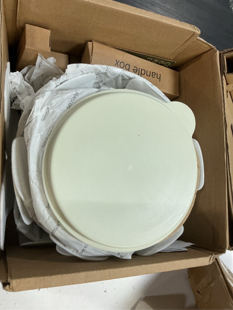 Condition photo showing Good Condition for sensarte 17 piece pots and pans set, nonstick detachable handle cookware set, induction kitchen cookware set with removable handle, healthy non stick for rv, dishwasher ? oven safe, pfoa free (white) white 17 piece