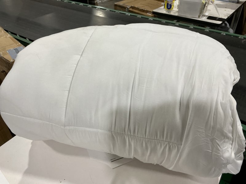 Condition photo showing As Is for Aemicion Soft Queen Size Mattress Topper, Luxury Fluffy Cooling Mattress Pad for Back Pain Relief, Easy to Clean, Box Sewing Design, Deep Pockets Fit 8-21" Mattresses 60" x 80" White Queen