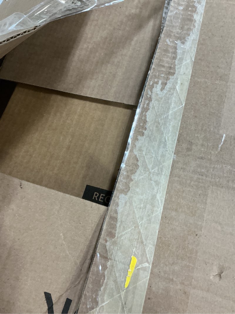 Condition photo showing New/Like New for bemis 1500ec 390 lift-off wood elongated toilet seat, cotton white (pack of 1)