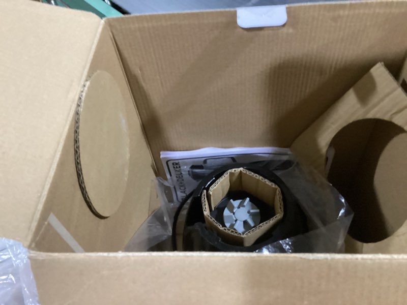 Condition photo showing Good Condition for BLACK+DECKER Crush Master Blender, 10-Speeds with Stainless Steel Blades, Black, BL2010BP Plastic