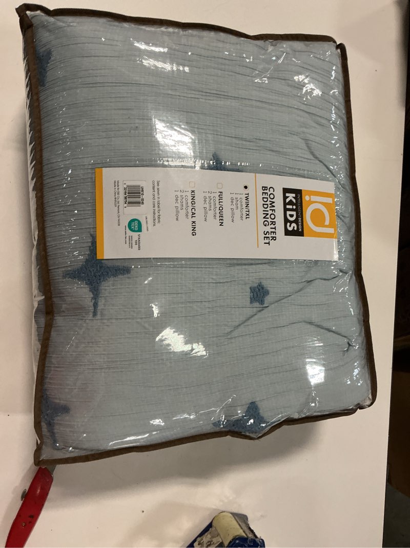 Condition photo showing Good Condition for intelligent design kids cosmos twin size comforter set – blue star and moon tufted chenille, reversible 3-piece bedding with star pillow twin comforter blue