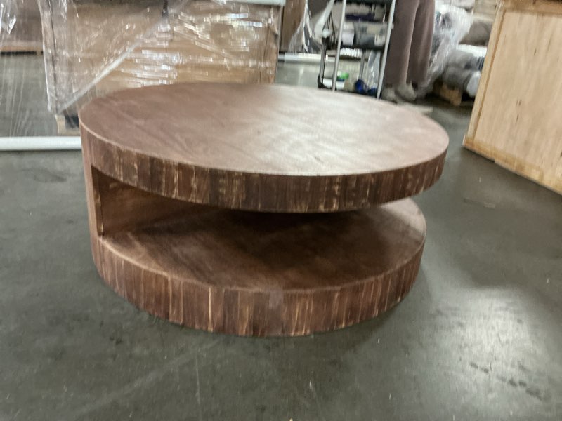 Condition photo showing Good Condition for vintage american solid wood round coffee table