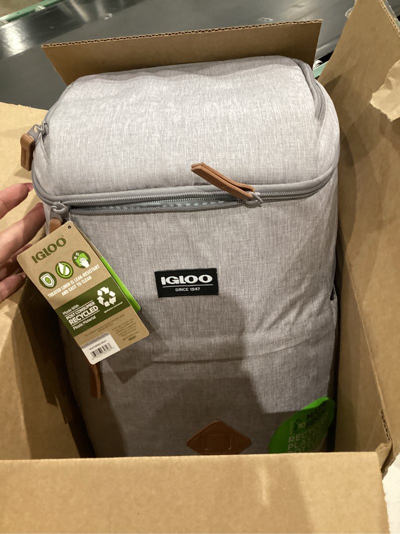Condition photo showing New/Like New for igloo repreve soft coolers