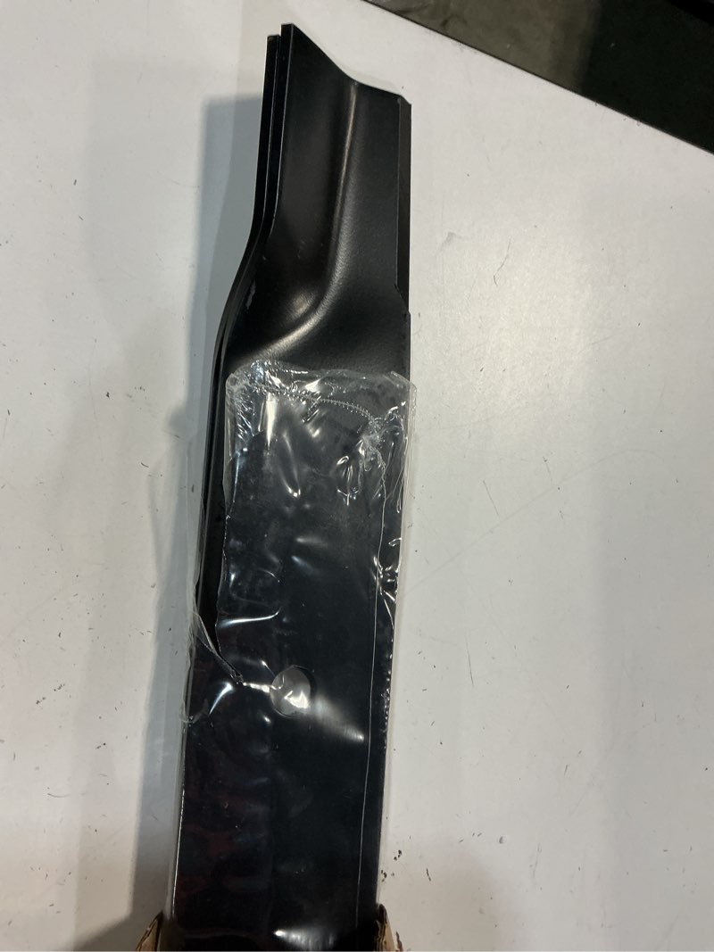 Condition photo showing New/Like New for aeagle high lift blade for john deere 38 inch deck x300 240 245 gt242 lt150 stx38 f510 160 am137324 am141039 m153118 m84472 am100945 am141041 am100991 am137326 m154159 2 pack