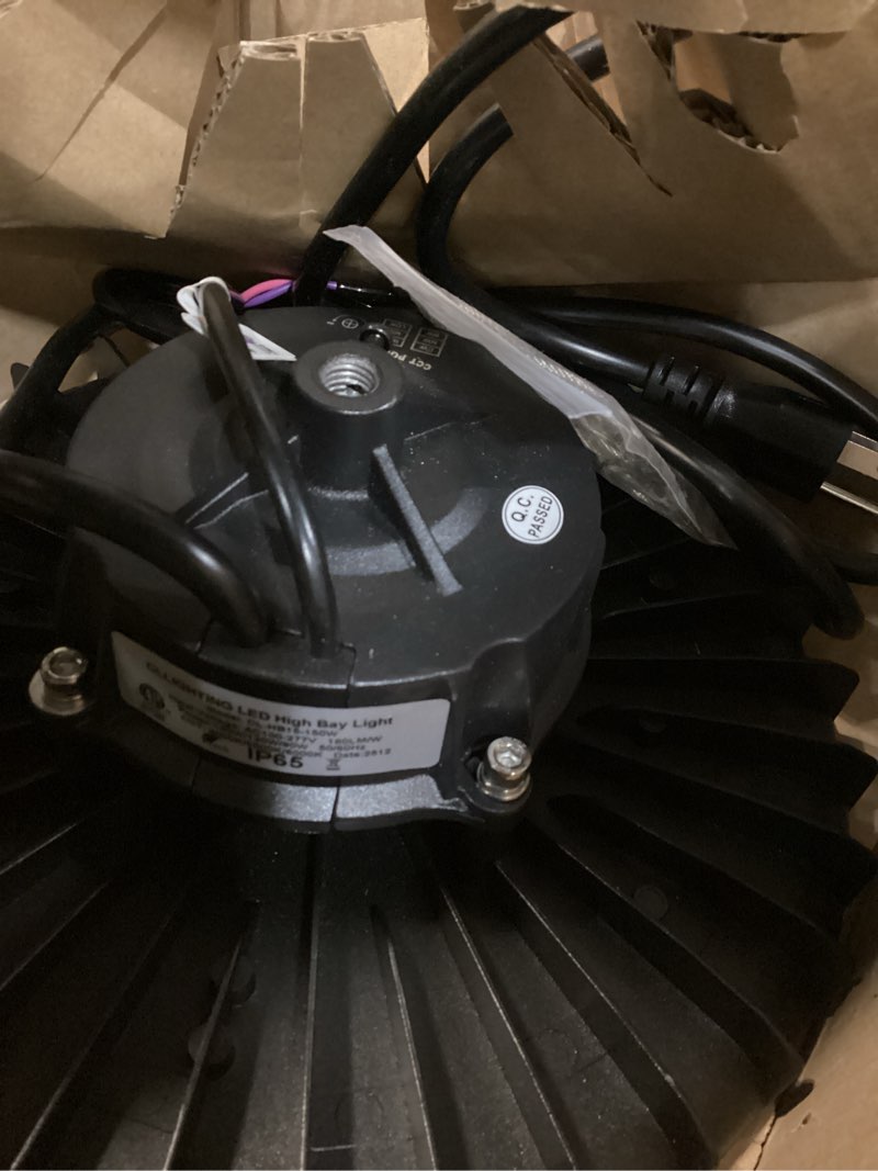 Condition photo showing Good Condition for uppababy rumbleseat v3 second lower seat - compatible with vista v2 and vista v3 - all-weather seat + magnetic buckle – adapters included - gwen (green mélange/carbon frame/saddle leather)