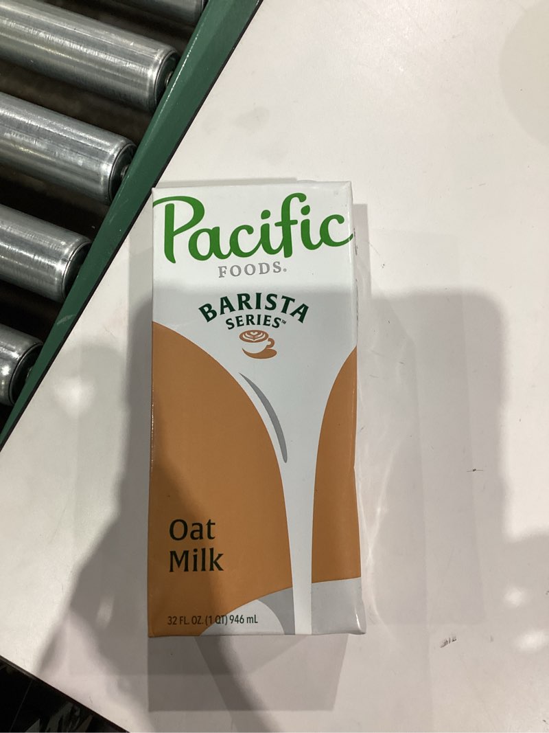 Condition photo showing New/Like New for Pacific Foods Barista Series Original Oat Milk, Plant Based Milk, 32 oz Carton