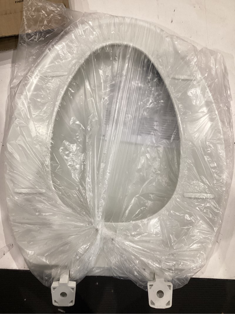 Condition photo showing Good Condition for bemis 170 durable plastic toilet seat, elongated, white