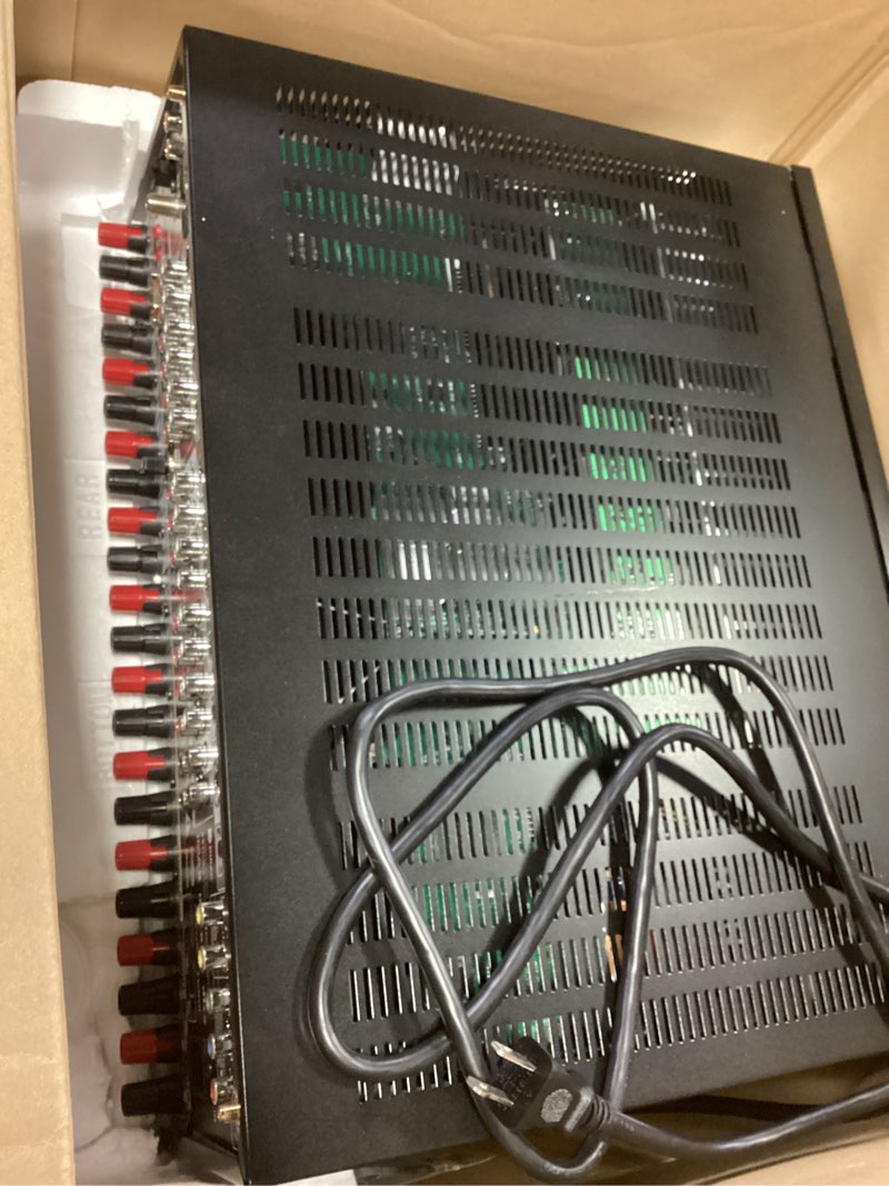https://lotting-media.assets.bidfta.com/lotting_fd9d508f-2018-4963-9316-5ed8b0f87573