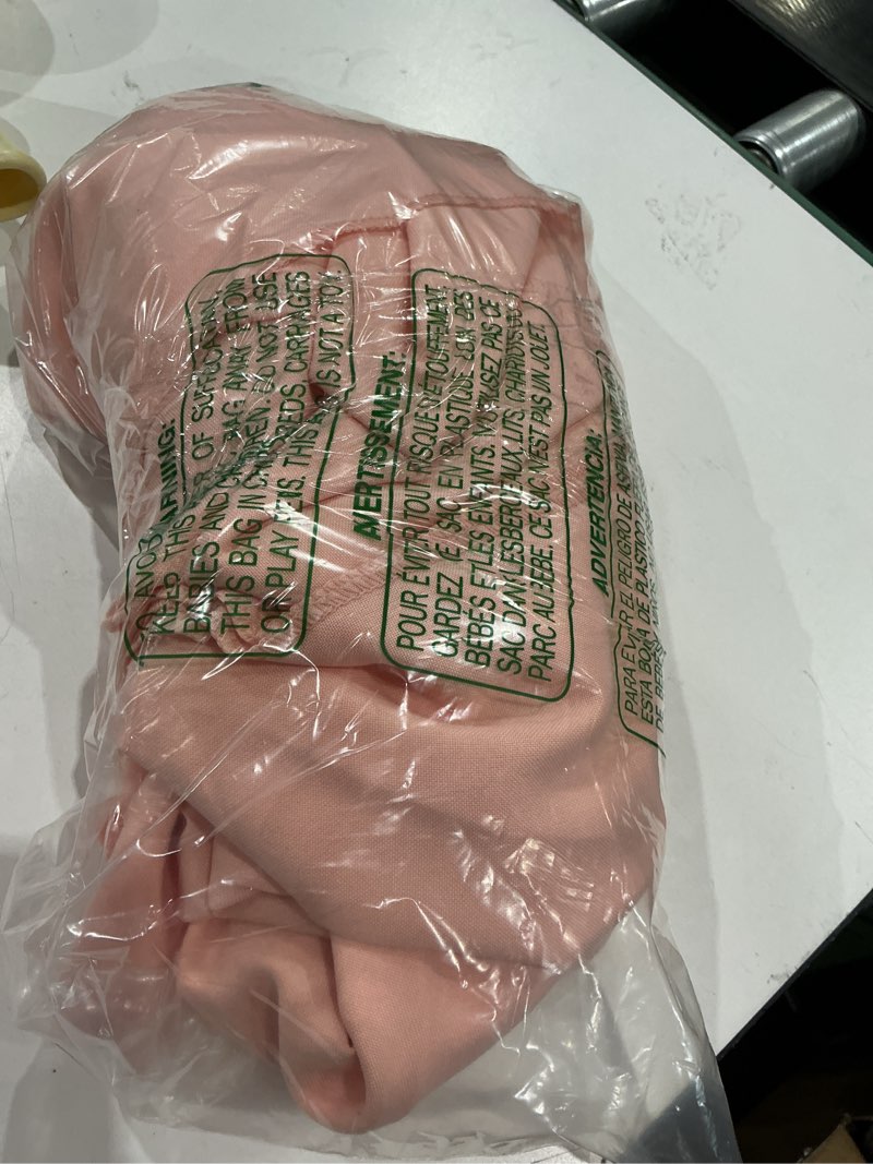 Condition photo showing Good Condition for peach event tablecloth