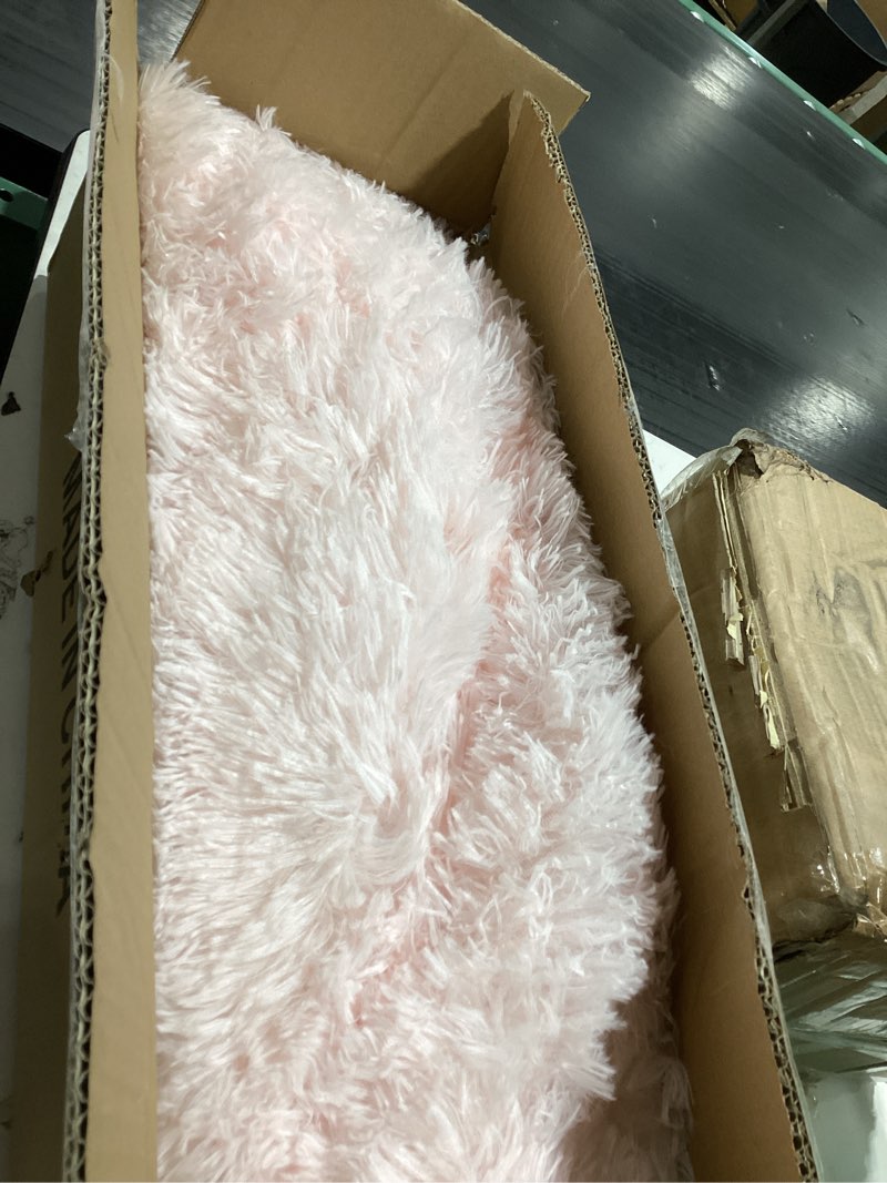 Condition photo showing Good Condition for Pink Fluffy Round Rug 5Ft for Girls Bedroom Decor Aesthetic, Shaggy Circle Area Rugs for Kids Room Living Room, Cute Fuzzy Carpet for Nursery, Dorm, Classroom, Teen, Princess, Comfy Baby Playroom Rug 5' (Round) Pink