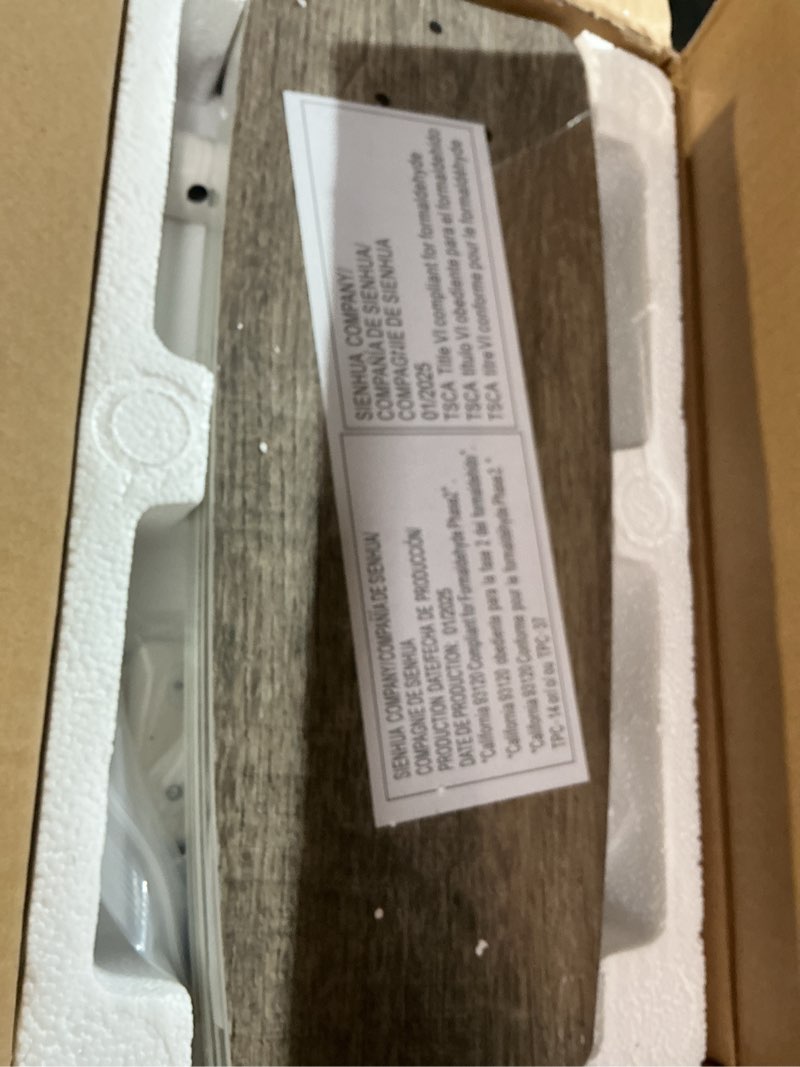 https://lotting-media.assets.bidfta.com/lotting_fda2b63b-7f31-49ac-8336-558e8957cbe9