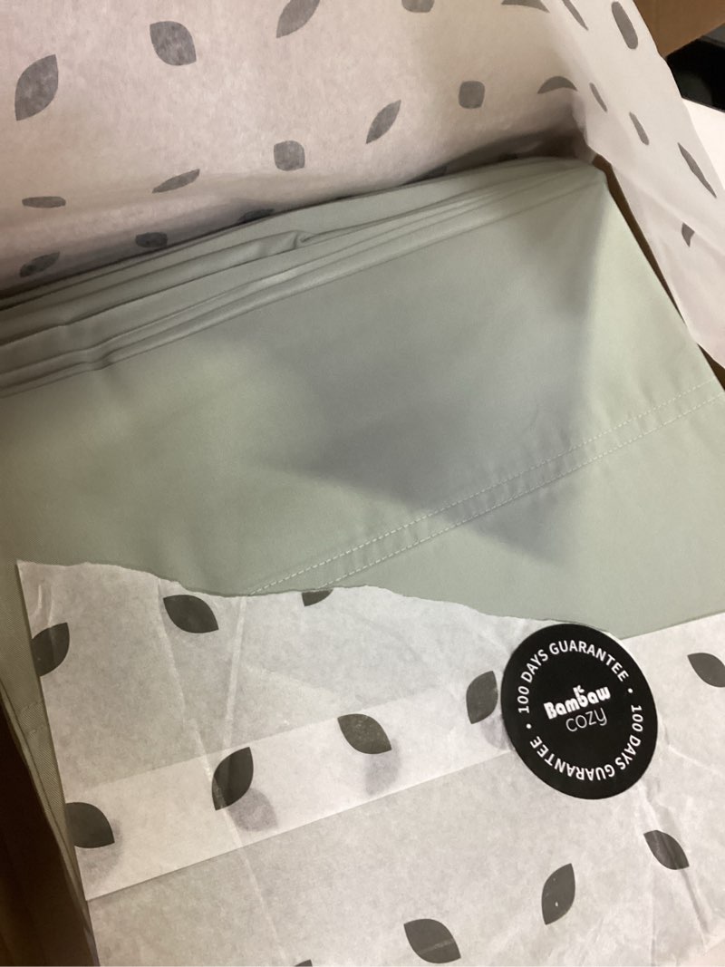 Condition photo showing New/Like New for bambaw 100% viscose derived from bamboo sheets full size set – 4pcs cooling sheets for hot sleepers, super soft full size sheet set, with elastic corner straps, hotel luxury bedding (sea glass) 4 pcs - full sea glass