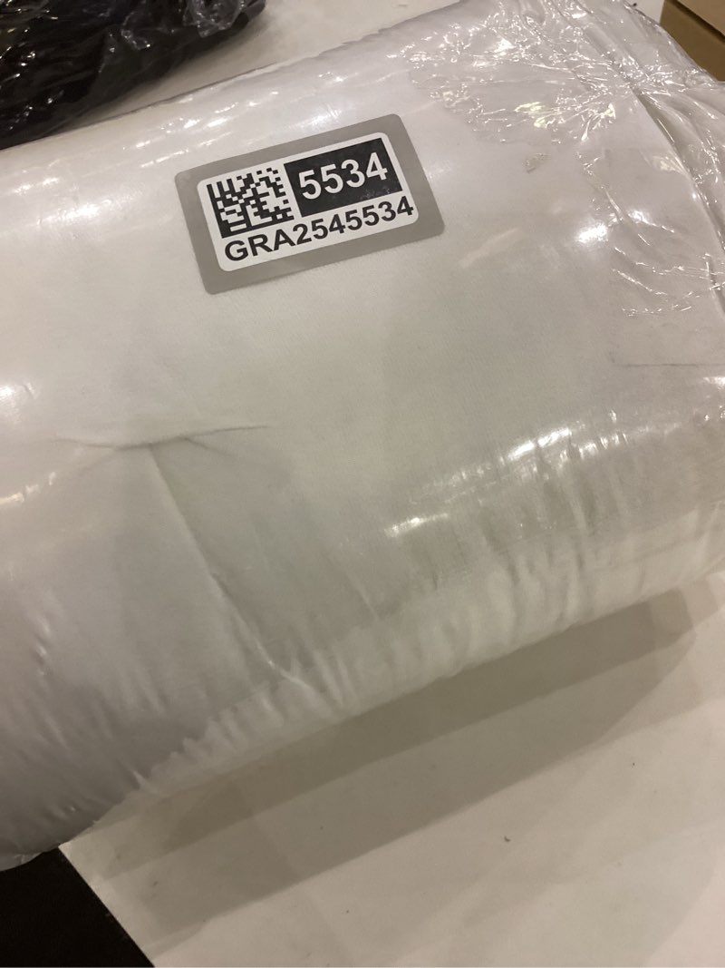 Condition photo showing Good Condition for Fluffy Queen Comforter Set - Furry White Leaves Pattern Faux Fur Bed Set, Winter Ultra Soft Fuzzy Comfort Set, Velvet Bedding Set for Bed with 2 Pillow Cases White Queen(88"X88")
