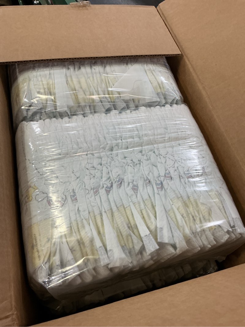 Condition photo showing New/Like New for pampers swaddlers diapers, size 5 (20-37 lbs), 132 count, absorbent, keeps baby dry and comfortable, skin safe disposable baby diaper (packaging may vary) size 5 132