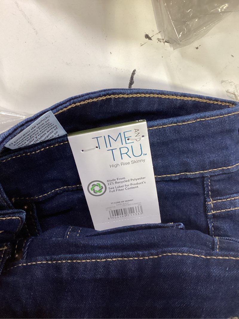 Condition photo showing New/Like New for time and true high rise skinny size 18
