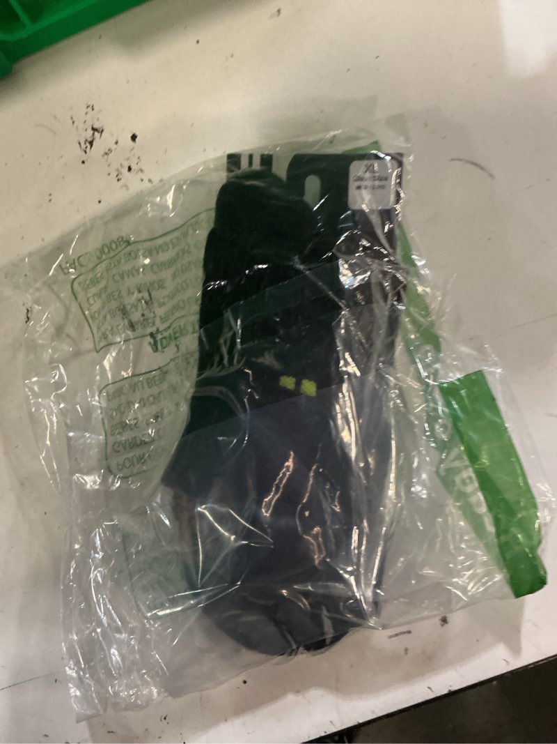 Condition photo showing New/Like New for hollow alpaca trades socks for men and women, moisture wicking alpaca socks for hiking, running, temperature regulating 13.5-15 black