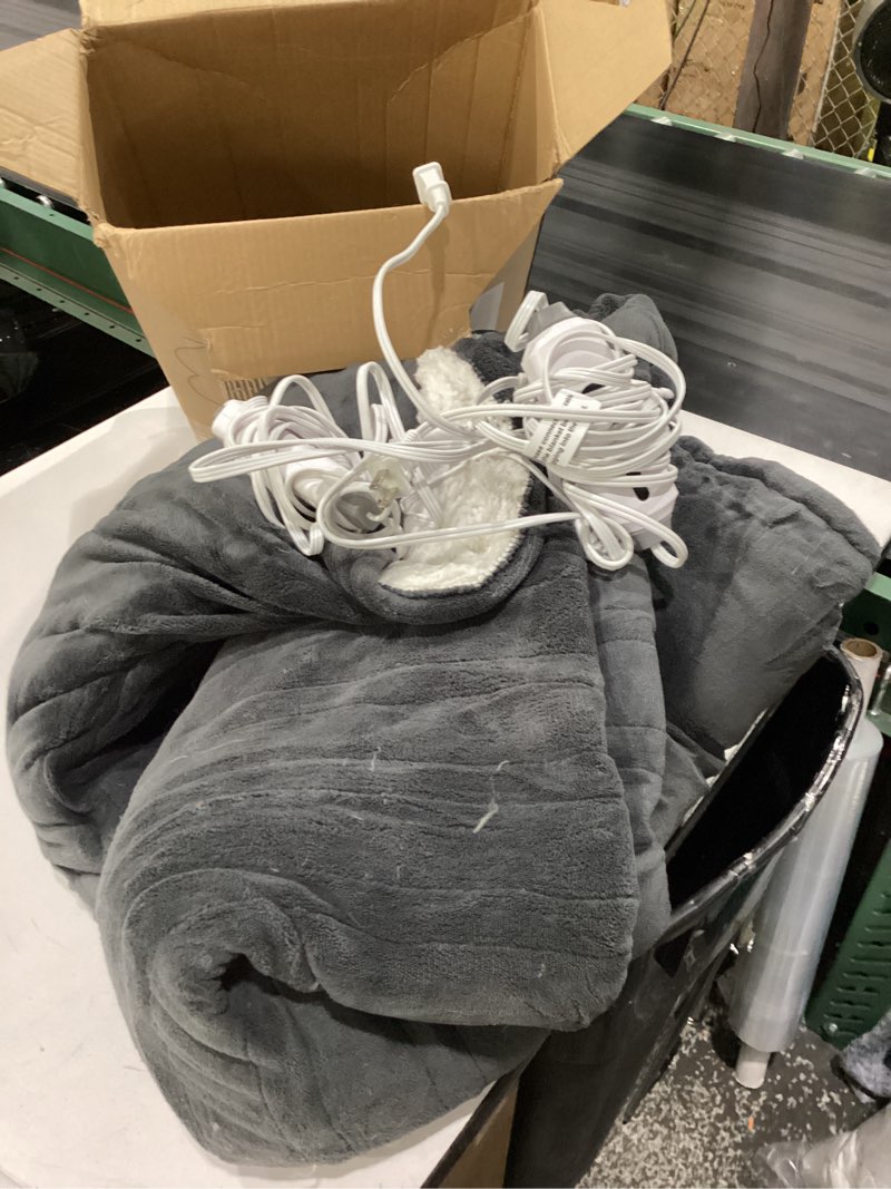 Condition photo showing As Is for electric heated blanket king size 90"x100" - dual-sided with microplush & sherpa fabric, 4 heat settings & 10 hours auto off, dual controller, machine washable - iron gray 01-iron gray king(90"x100")