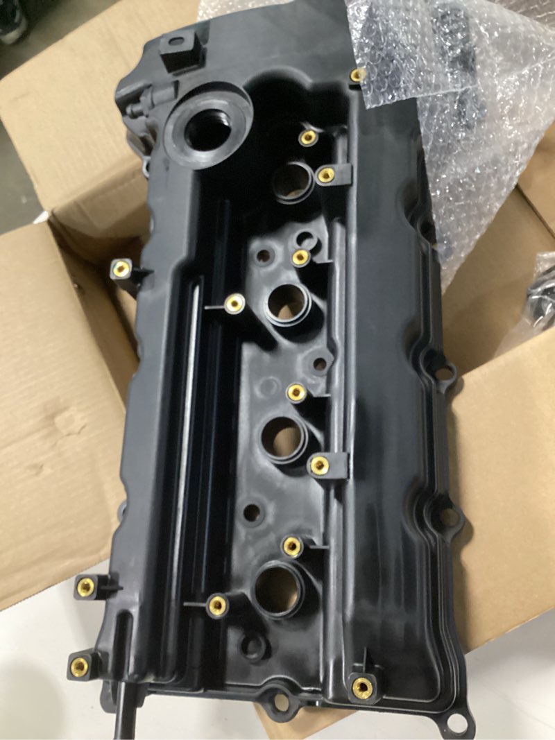 Condition photo showing New/Like New for miliparts valve cover compatible with hyundai 2010-2016 tucson sonata kia forte koup optima rondo sportage 2.0l 2.4l 224102g100