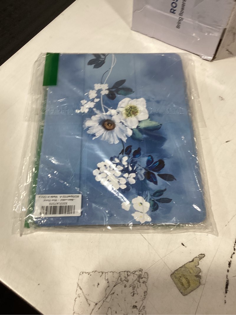 Condition photo showing New/Like New for feams for ipad 9th generation case 10.2 inch, trifold ipad 10.2 case clear transparent back cover with pencil holder & auto sleep/wake for ipad 9th/8th/7th generation 2021/2020/2019, blue flower