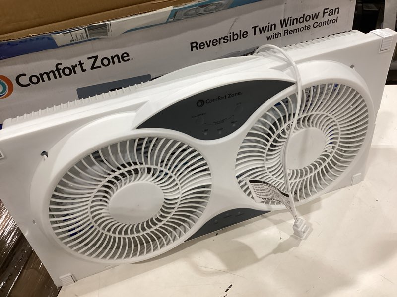 Condition photo showing Good Condition for comfort zone 9   reversible twin window fan with remote control  white