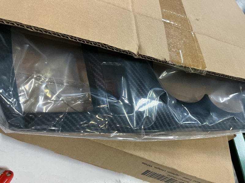 Condition photo showing New/Like New for aunginsy car center console dashboard panel frame cover trim fit toyot@a tundra 2007-2013 central control dashboard panel molding instrument protection frame decorative cover abs interior accessories carbon fiber pattern