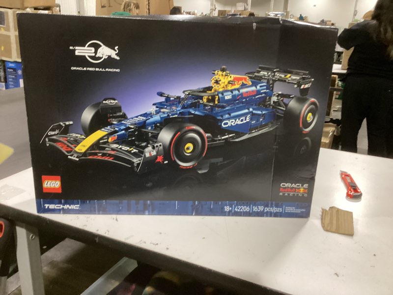 Condition photo showing New/Like New for LEGO - Technic Oracle Red Bull Racing RB20 F1 Car Model Kit for Adults 42206