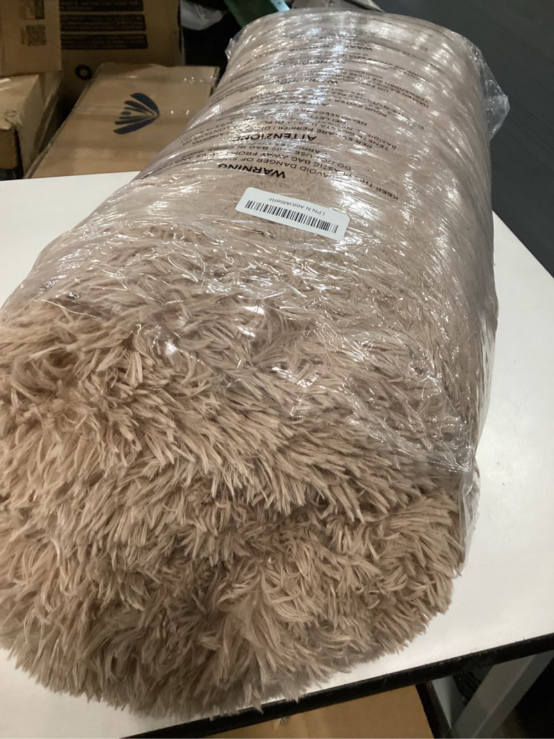 Condition photo showing Good Condition for Bedsure Calming Dog Beds Large Sized Dog - 36in Donut Washable Large Pet Bed,Anti-Slip ?Removable Co