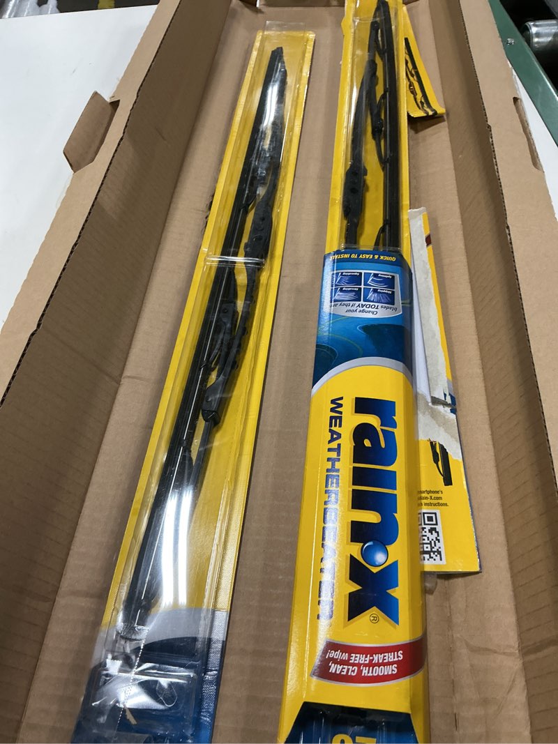 Condition photo showing Good Condition for rain-x 820250 weatherbeater wiper blades, 26" and 22" windshield wipers (pack of 2), automotive replacement windshield wiper blades that meet or exceed oem quality and durability standards 26" and 22" pack of 2
