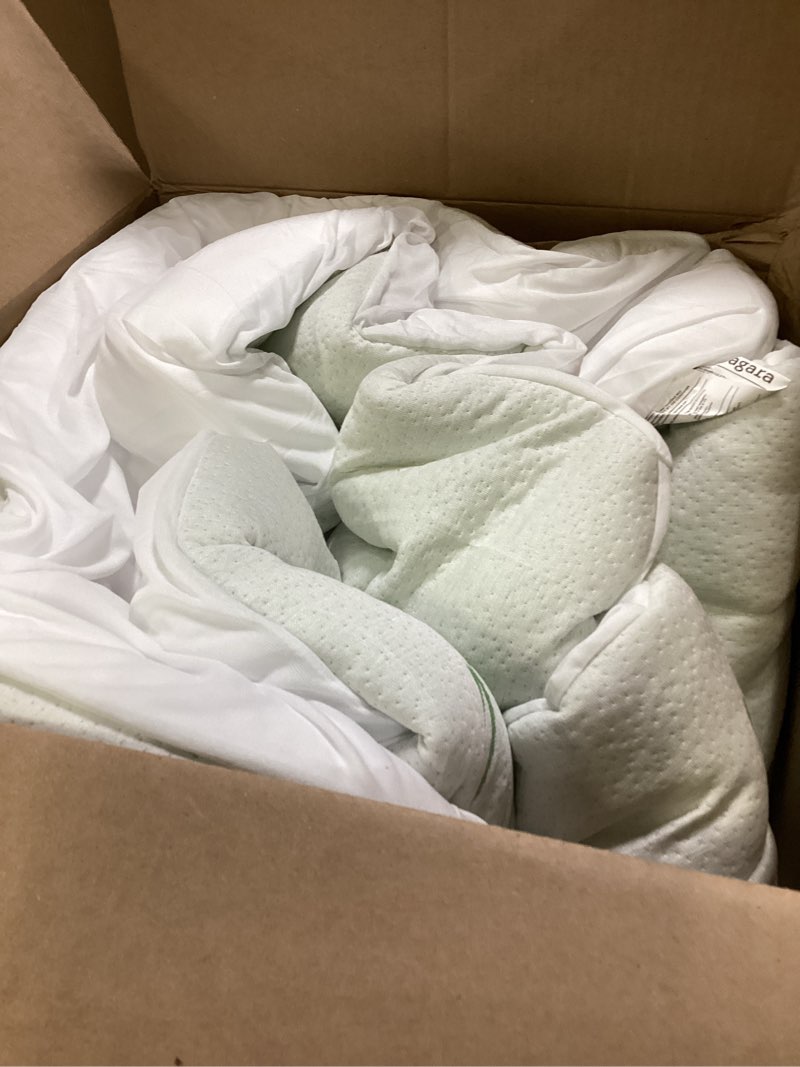 Condition photo showing Good Condition for Ultra Soft Queen Size Mattress Topper - Viscose Made from Bamboo Pillow Top Mattress Pad for Back Pain Relief - Naturally Cooling for Hot Sleepers, Green Green Queen