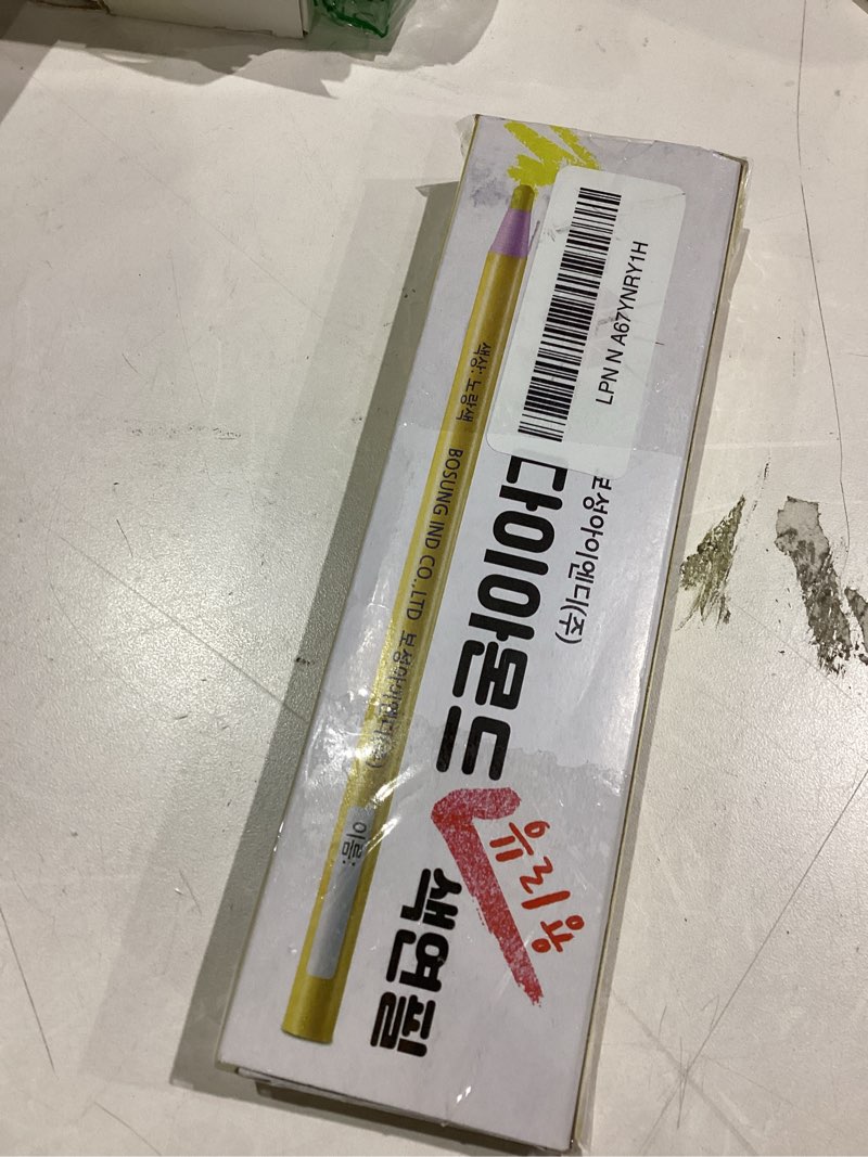 Condition photo showing Good Condition for Diamond 12-Color China Markers, Peel-Off Grease Wax Pencils for Wood, Glass, Metal, Fabric, Film, Paper Marking (Black)