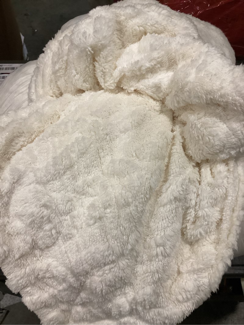 Condition photo showing As Is for (size unknown, similar design as stock photo) phf ultra soft flannel fleece lightweight 3d jacquard fleece blanket, no shedding, no pilling, luxury 340gsm aesthetic fluffy cozy for bed room decor, cream