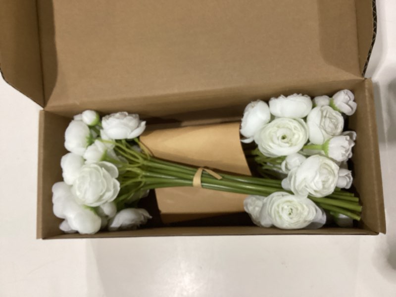 Condition photo showing New/Like New for Ling's moment Ranunculus Artificial Flower, Faux Silk Mini Ranunculus Flowers for DIY Bouquet, Bulk Fake Wedding Filler Flowers for Centerpieces Arrangements Bridal Shower Decorations, Ivory White Wht-ivory White