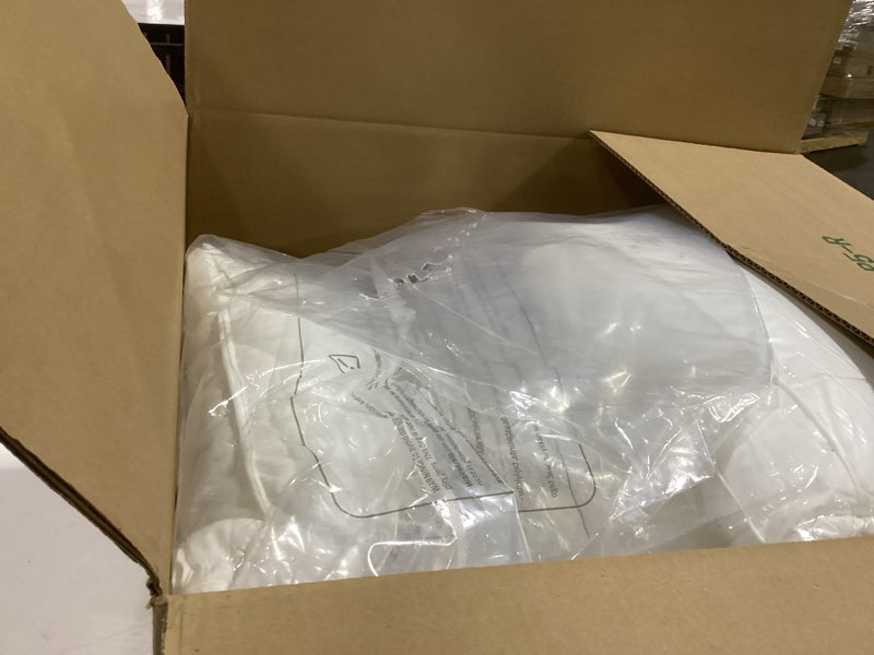 Condition photo showing Good Condition for Utopia Bedding Bed Pillows for Sleeping King Size (White), Set of 2, Cooling Hotel Quality, Gusseted Pillow for Back, Stomach or Side Sleepers White King (Pack of 2)