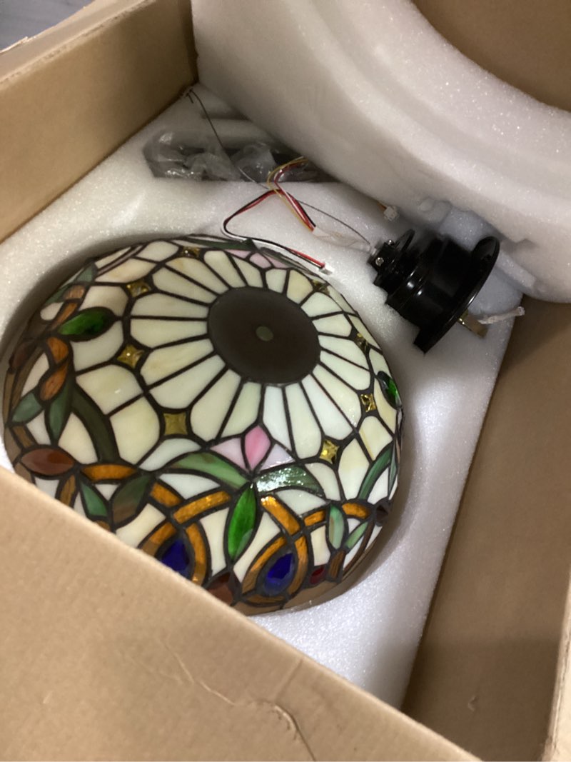 Condition photo showing Good Condition for tiffany ceiling fans with lights - 48" ceiling fan chandelier with 5 dual-blades and glass shade, 6 speeds and reversible, indoor and outdoor, retro style tiffany-7