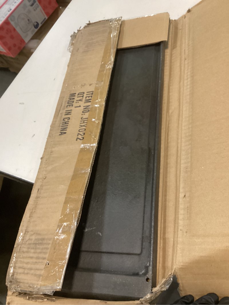 Condition photo showing Good Condition for DG61-00859A Griddle Replacement Parts for Samsung Stove Parts Top Griddle Plate Samsung Gas Range Reversible Cast Iron Center Griddle Flat Top Pan NX58H5600SS NX58F5500SS DG61-00563A 1 Pack