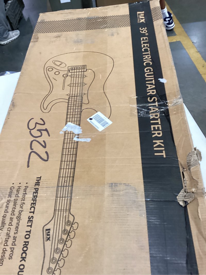 Condition photo showing Good Condition for lyxpro 39 inch electric guitar kit bundle with 20w amplifier, all accessories, digital clip on tuner