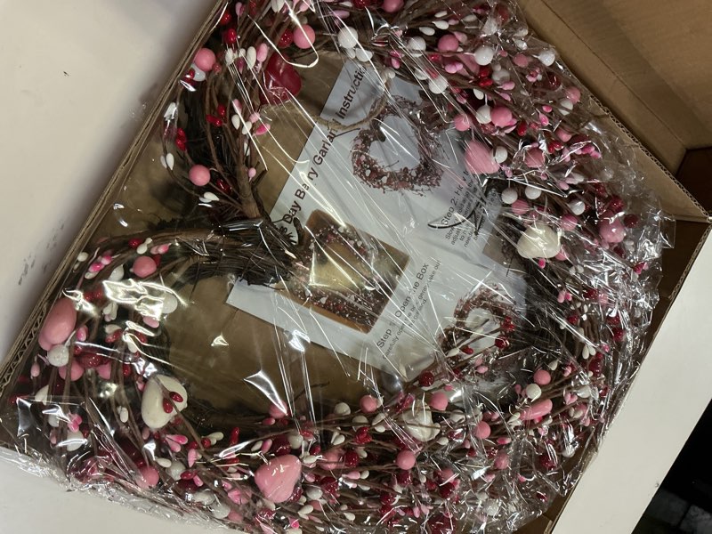 Condition photo showing Good Condition for Aneco Valentine's Day Wreath 18 Inch Heart Shaped Wreath with Red Pink White Berry Handmade Valentine's Day Decorations for Anniversary Wedding Party Gift, Home Wall Window Front Door Decor