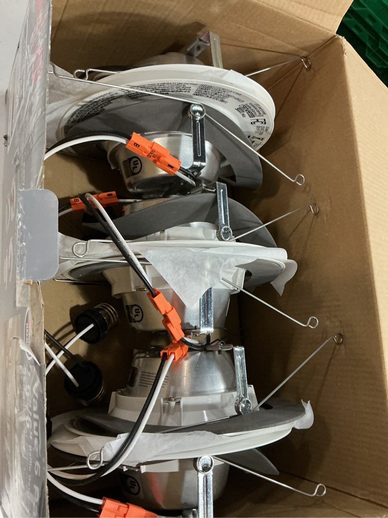 Condition photo showing Good Condition for HALO LT 5 in / 6 in LED Recessed Lights Retrofit Can Light Fixtures 6 Pack 3000K Warm White 750 Lumens Wet Location Dimmable Ceiling Downlights with Baffle White Trim 6PK - Standard 3000K Recessed LED Light Fixture