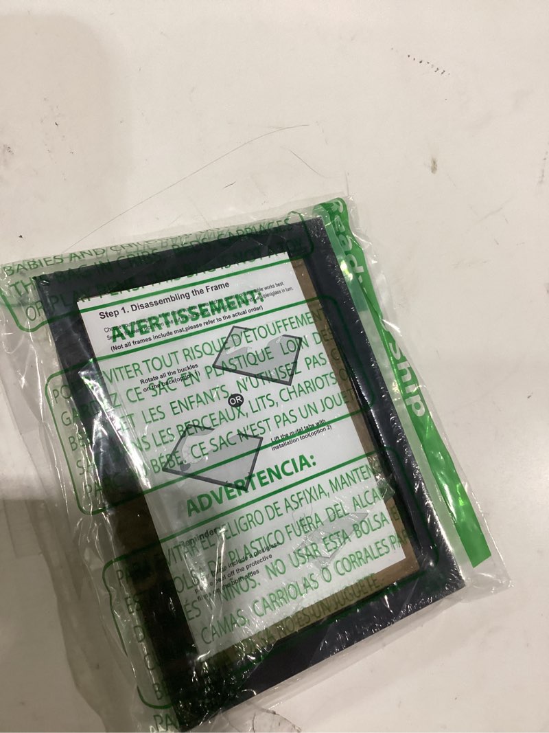 Condition photo showing Good Condition for upsimples 3.5x5 picture frame, display pictures 2.5x3.5 with mat or 3.5x5 without, wall hanging photo frames, black, 1 pack black 3.5x5