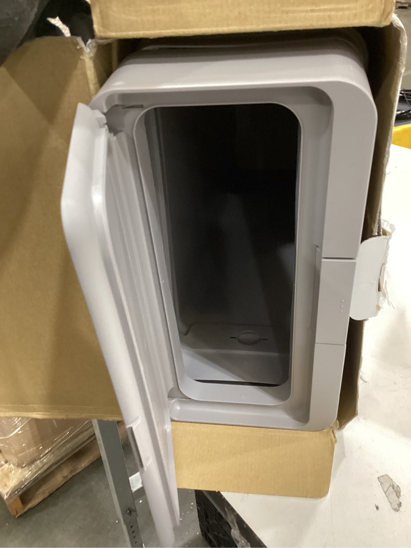 Condition photo showing Good Condition for like-it | lbd-02 | odor-free trash bin, slim and stylish | odor leakage prevention, kitchen, living, diaper and pets | 13.2" × 6.7" × 24.6" | gray | 6.6 gal gray lbd-02
