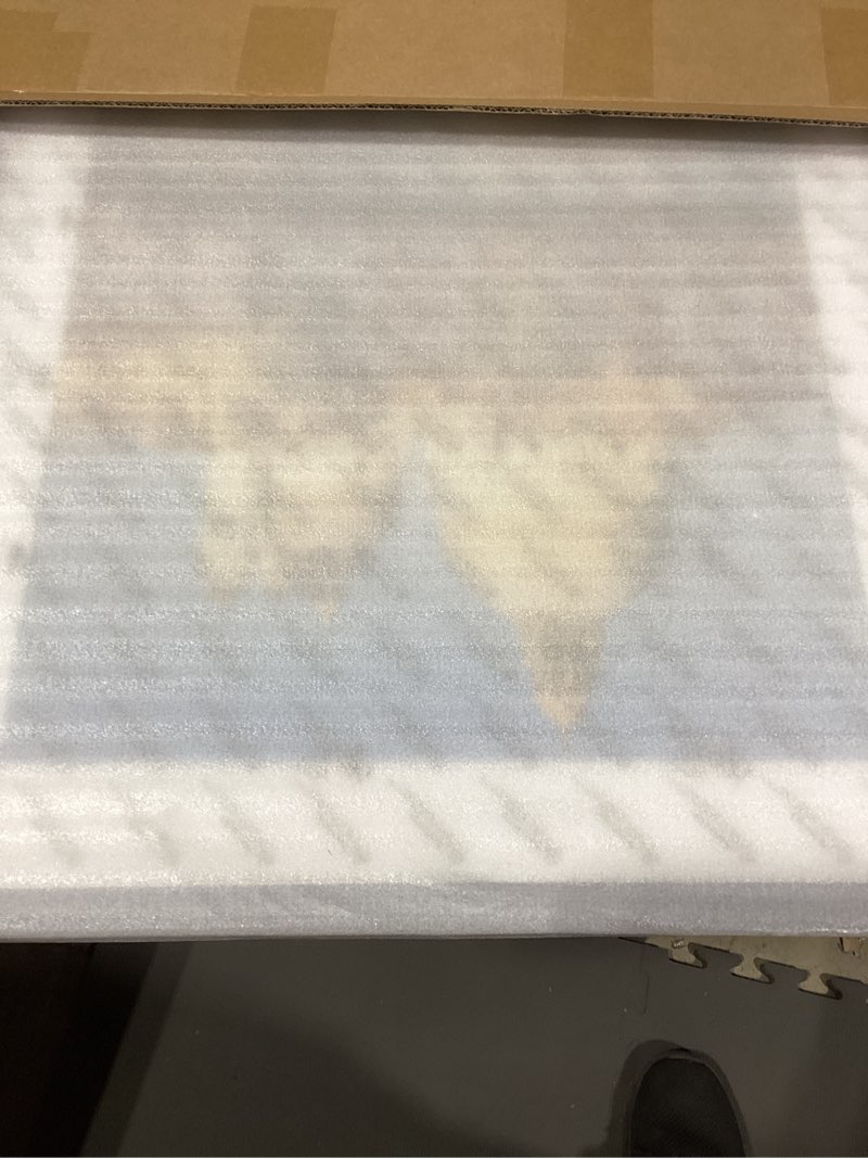 Condition photo showing Good Condition for wyooxoo 20x24 Picture Frame Dark Blue Solid Wood Photo Frames Display Pictures 16x20 with Mat or 20x24 Without Mat Colorful Frame For Horizontal Vertical Wall Mounting Dark blue 20" x 24" ( 1 Pack )