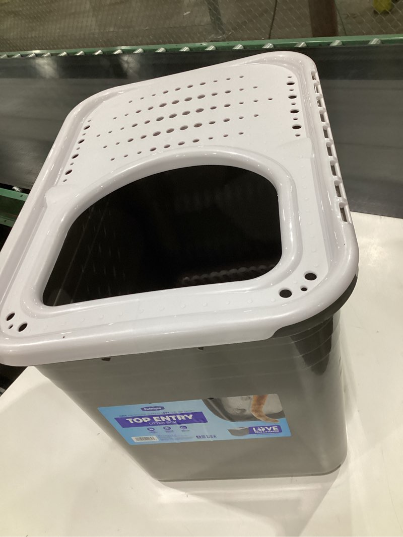 Condition photo showing Good Condition for Petmate Enclosed Cat Litter Boxes with Hinged Lid and Wide Top Entry Opening, Cat Litter Box Enclosure with Filter Lid, Made in USA, Scoop not Included 1 Count (Pack of 1) Gray