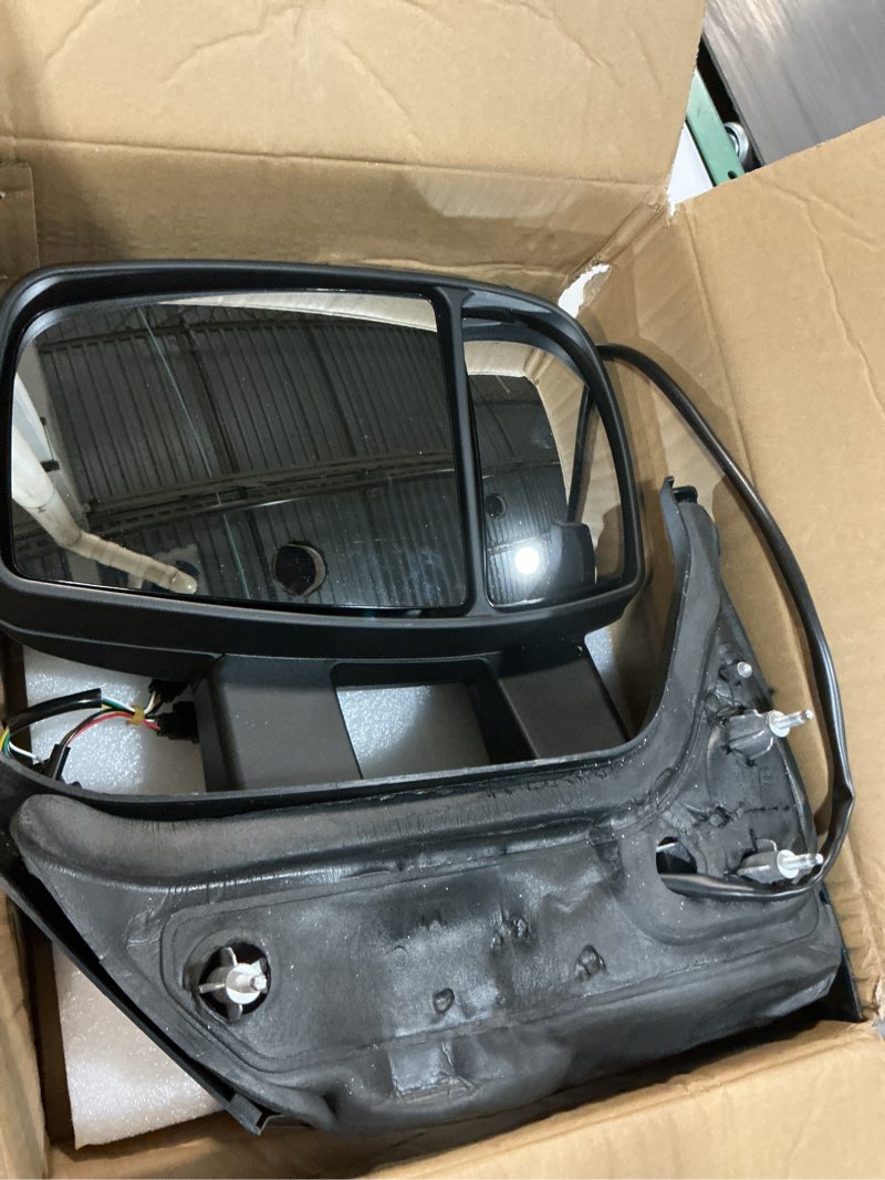 Condition photo showing Good Condition for (similar image) general motors, mirror, 20838066