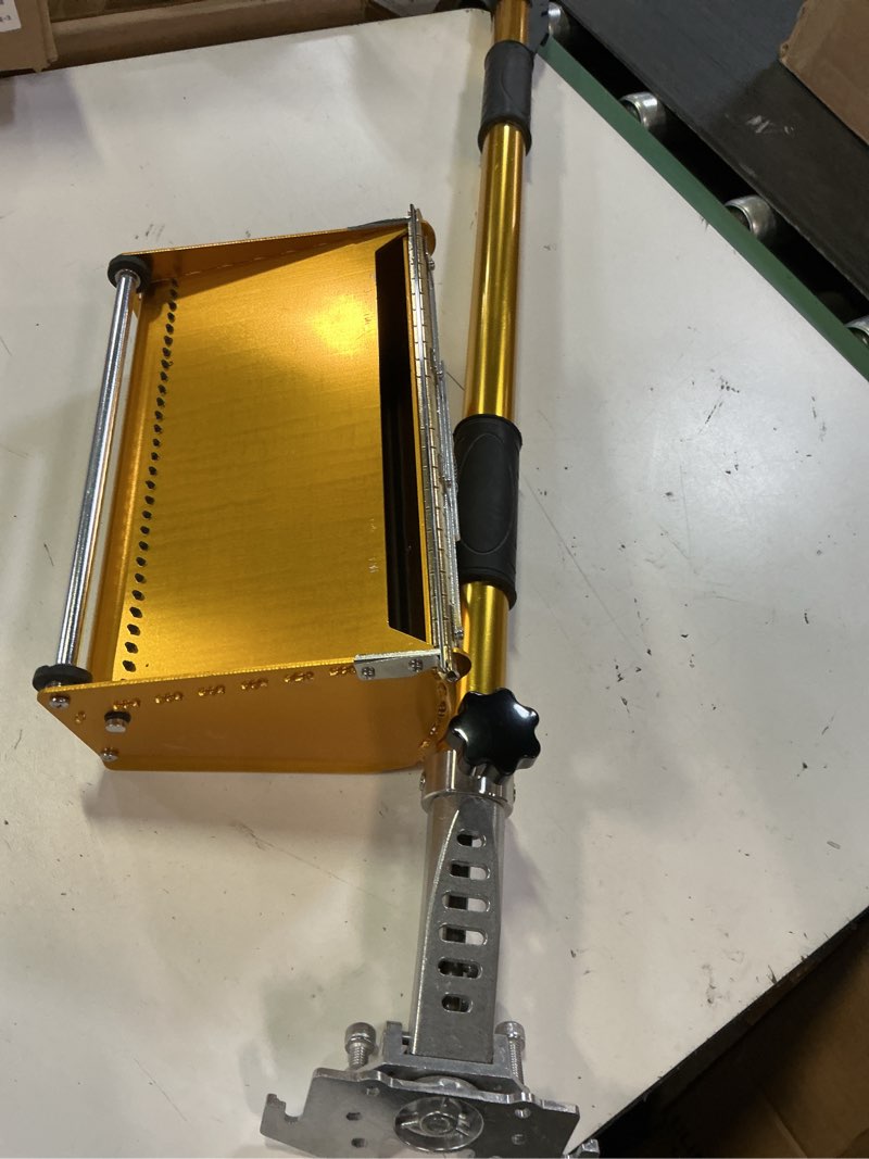 Condition photo showing Good Condition for 10 inch drywall flat finishing box with extension handle adjustable height 40''-64'', aluminum drywall flat finishing box tool finishing mud box for plasterboard wallboard sheetrock gold, adjustable height 40''-64''