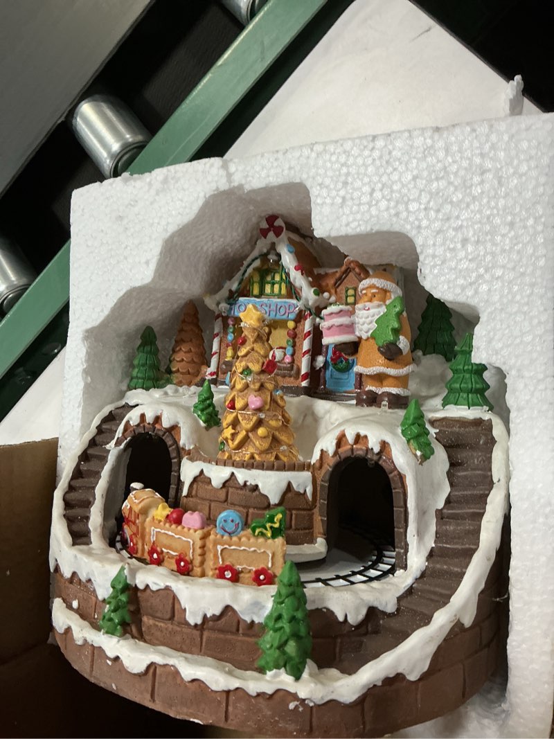 Condition photo showing Good Condition for taman Christmas Village Houses - Musical Collectible Buildings with Moving Train Warm Light Ornaments for Christmas Holiday Decorations L village