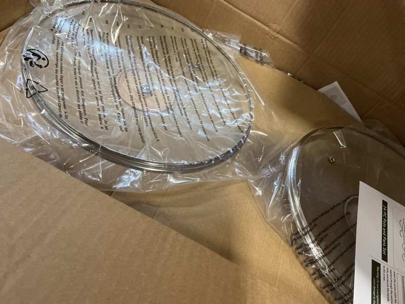 Condition photo showing Good Condition for 24 Pcs Pots and Pans Set Non Stick Ceramic Cookware Set,Healthy Non Toxic Kitchen Cookware Sets with Large Capacity,Induction Compatible,PFAS/PTFE/PFOA/PFOS Free,Cream White 24-PC Set Cream White